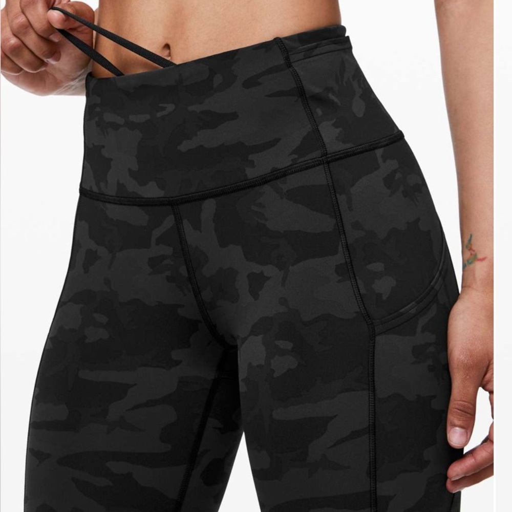 Lululemon Fast and Free Crop II 19" *Nulux
Incognito Camo Multi Grey Size 6 - Picture 3 of 8